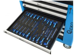 (obrázek pro) Dílenská pojízdná skříňka 7 zásuvek s vybavením 243 ks GEKO