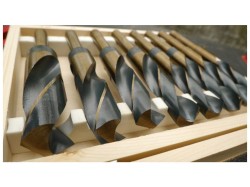 (obrázek pro) Sada 8ks HSS-Co vrtáků 14-25,5mm do oceli a dřeva GEKO