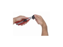 (obrázek pro) KRT000203 Odlamovací nůž 18 mm round KREATOR