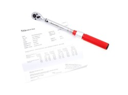 (obrázek pro) Momentový klíč 3/8″ 10-60Nm, zvýšená přesnost 3%, s certifikátem QUATROS
