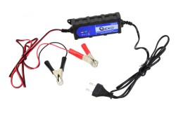 (obrázek pro) Elektronická nabíječka autobaterií 6/12V 4-120Ah