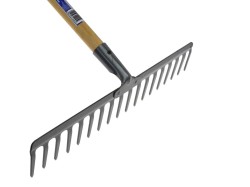 (obrázek pro) 18-Tine Rake with Wood Handle