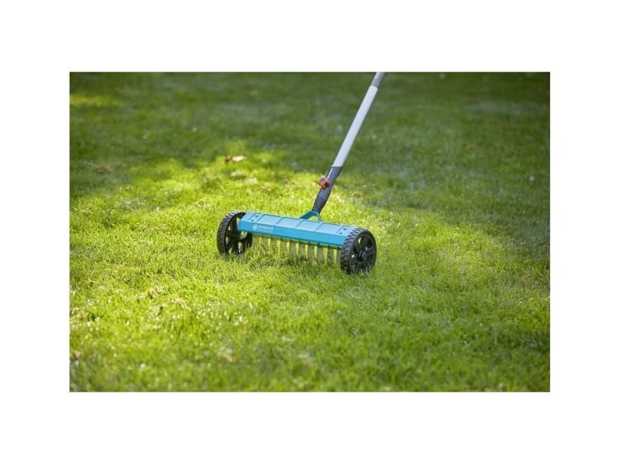 (obrázek pro) Kypřič trávníku combisystem GARDENA