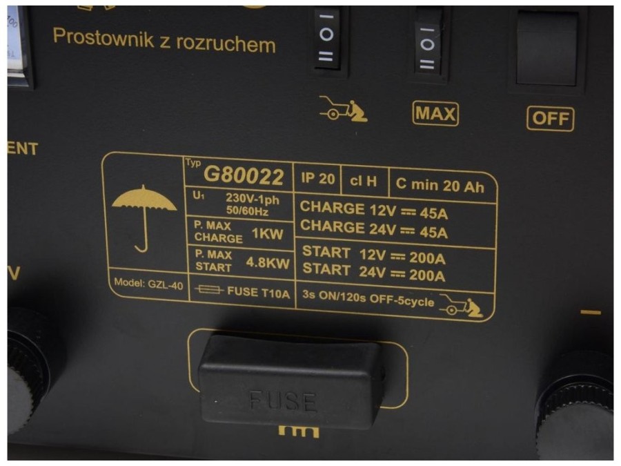 (obrázek pro) Nabíječka autobaterií 400Ah, 12/24V, 45A GEKO, FUNKCE START, s dálkovým ovládačem