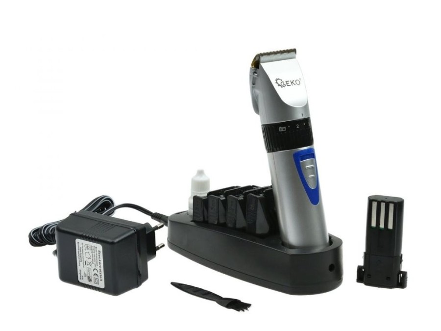 (obrázek pro) Aku stříhací strojek na psy 2.4V 2x baterie GEKO