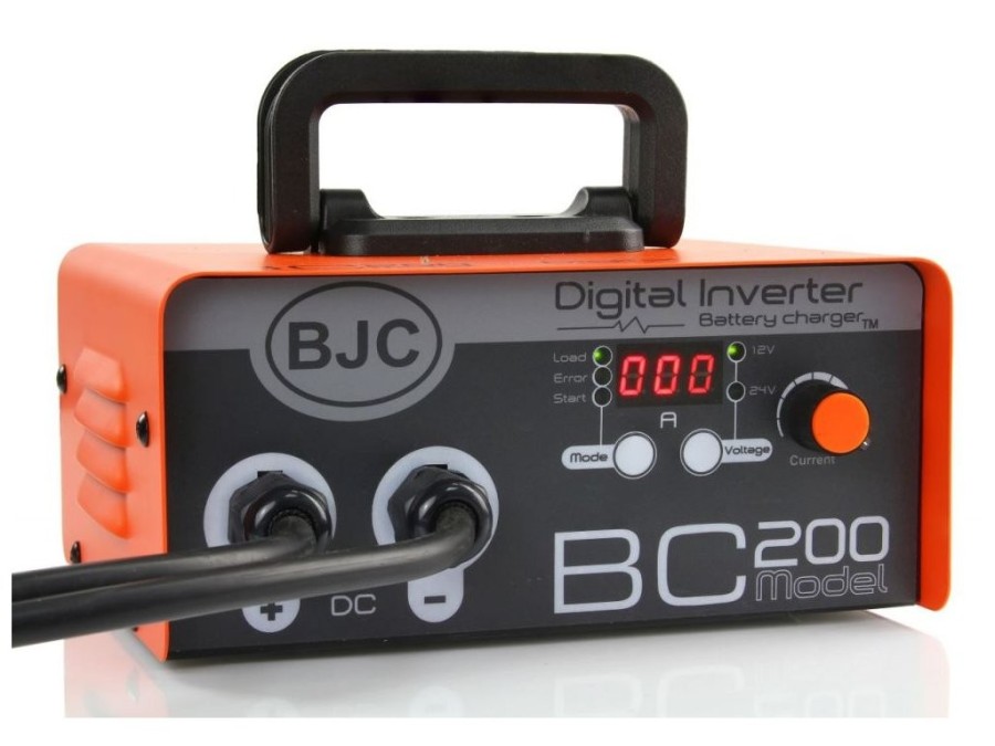 (obrázek pro) Digitální invertorová nabíječka baterií 12/24V BC-200 BJC