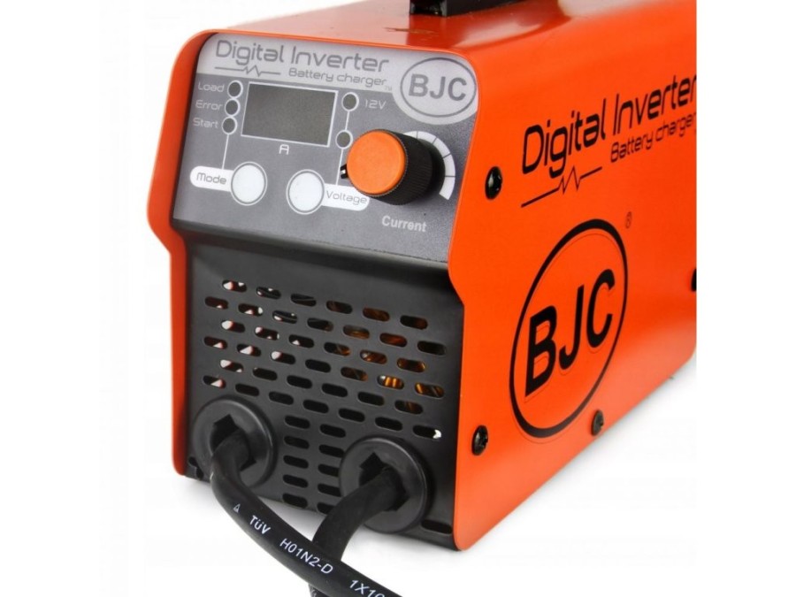 (obrázek pro) Digitální invertorová nabíječka baterií s funkcí start 12/24V 400A BJC PROFI