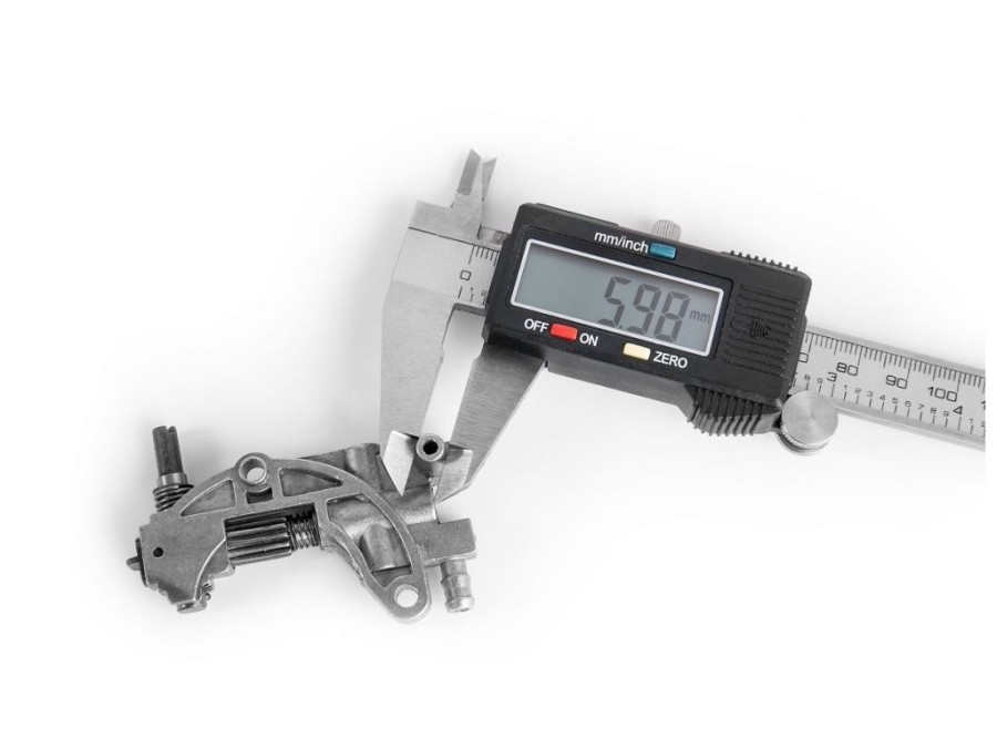 (obrázek pro) Olejové čerpadlo a šnek do motorové pily